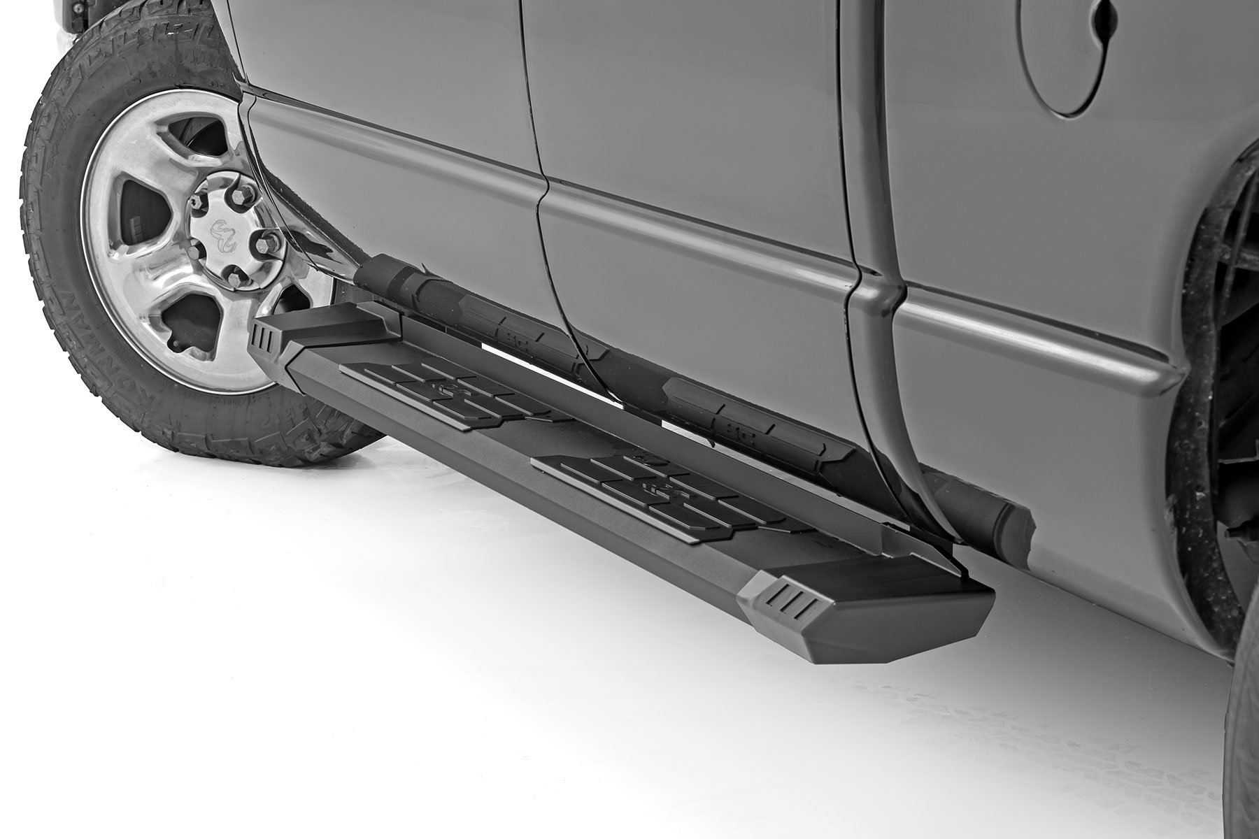 HD2 Aluminum Running Boards | Quad Cab | Dodge 2500/Ram 3500 2WD/4WD (03-10) - Image 2