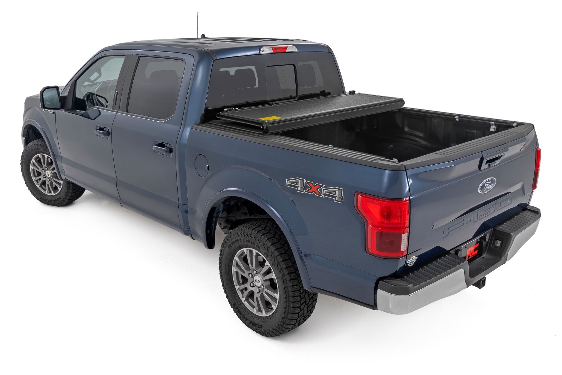 Hard Low Profile Bed Cover | 5'7" Bed | Ford F-150 (15-20)/Raptor (17-20) - Image 4