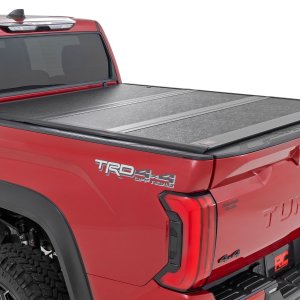 Hard Low Profile Bed Cover | 5'7" Bed | Cargo Mgmt | Toyota Tundra (22-25)