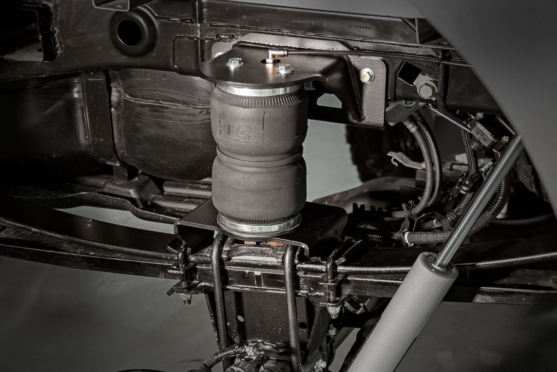 Air Spring Kit | 0-6" Lifts | Ford F-150 4WD (2015-2020) - Image 3