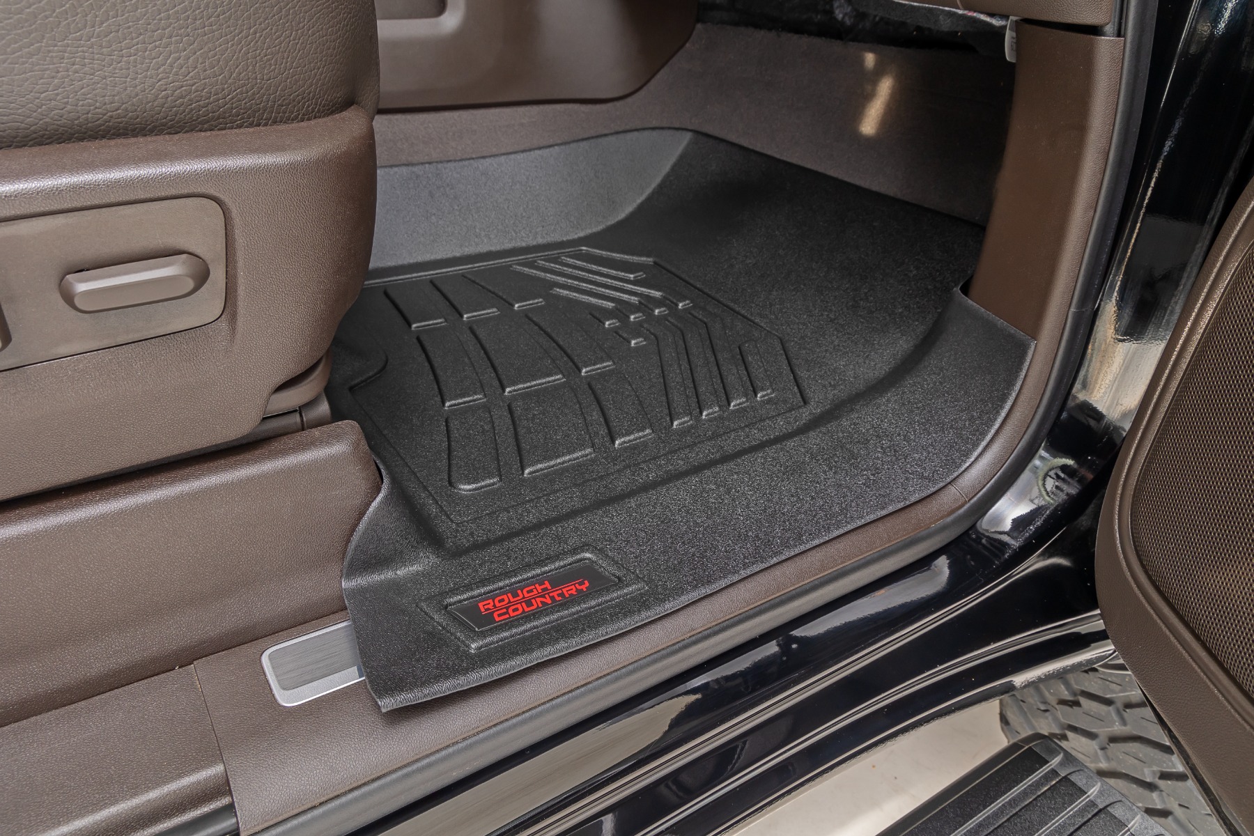 Floor Mats | FR Bucket | Crew | Chevy/GMC 1500/2500HD/3500HD (19-25 & Classic) - Image 6