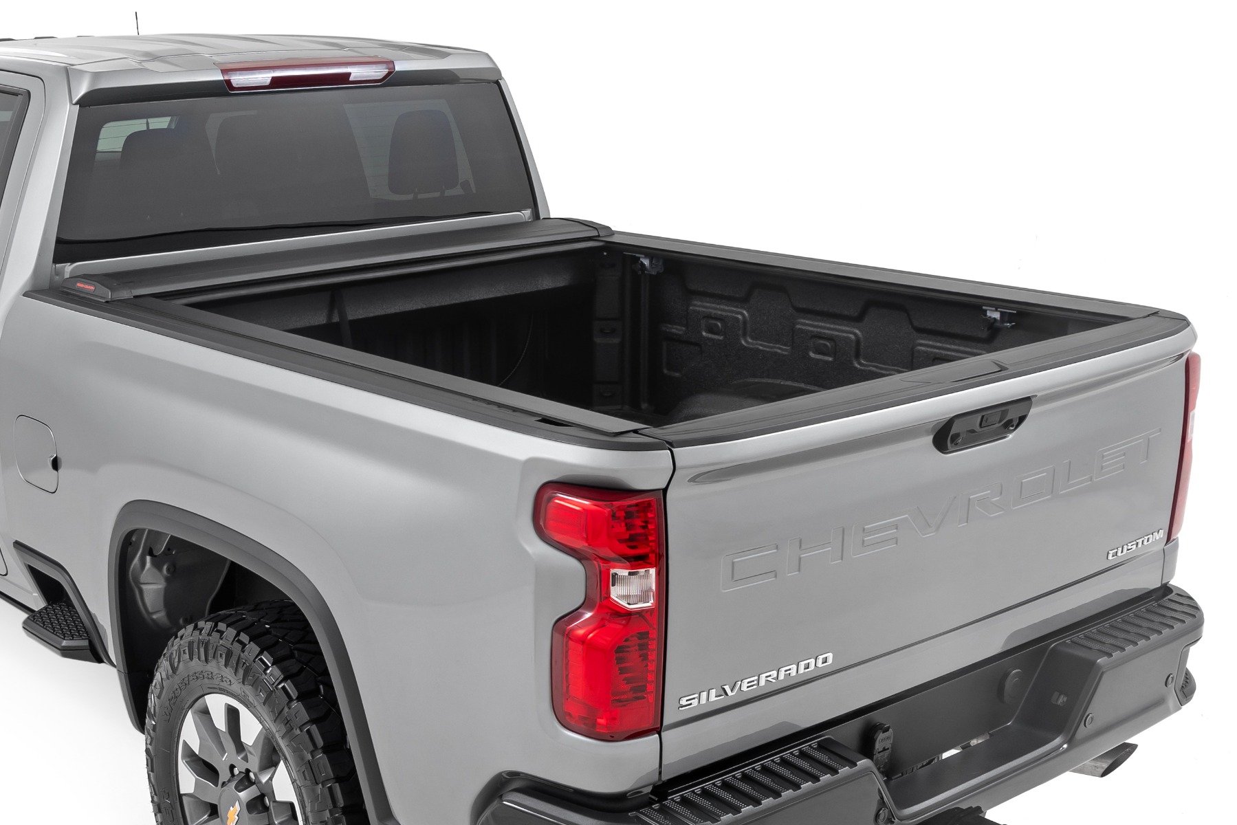 Retractable Bed Cover | 6'9" Bed | Chevy/GMC 2500HD/3500HD (20-25) - Image 3