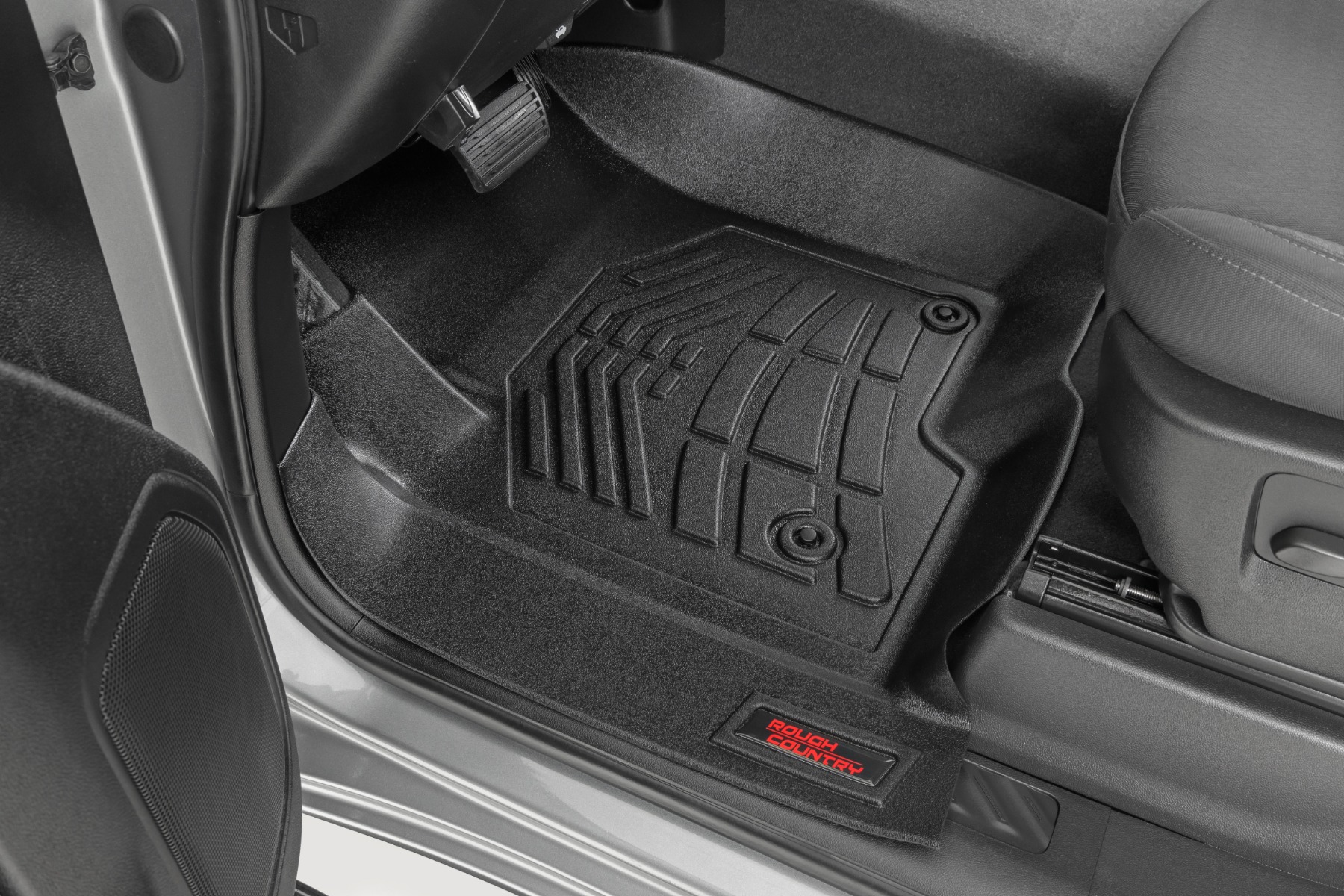 Floor Mats | FR Bucket | Crew | Chevy/GMC 1500/2500HD/3500HD (19-25 & Classic) - Image 2