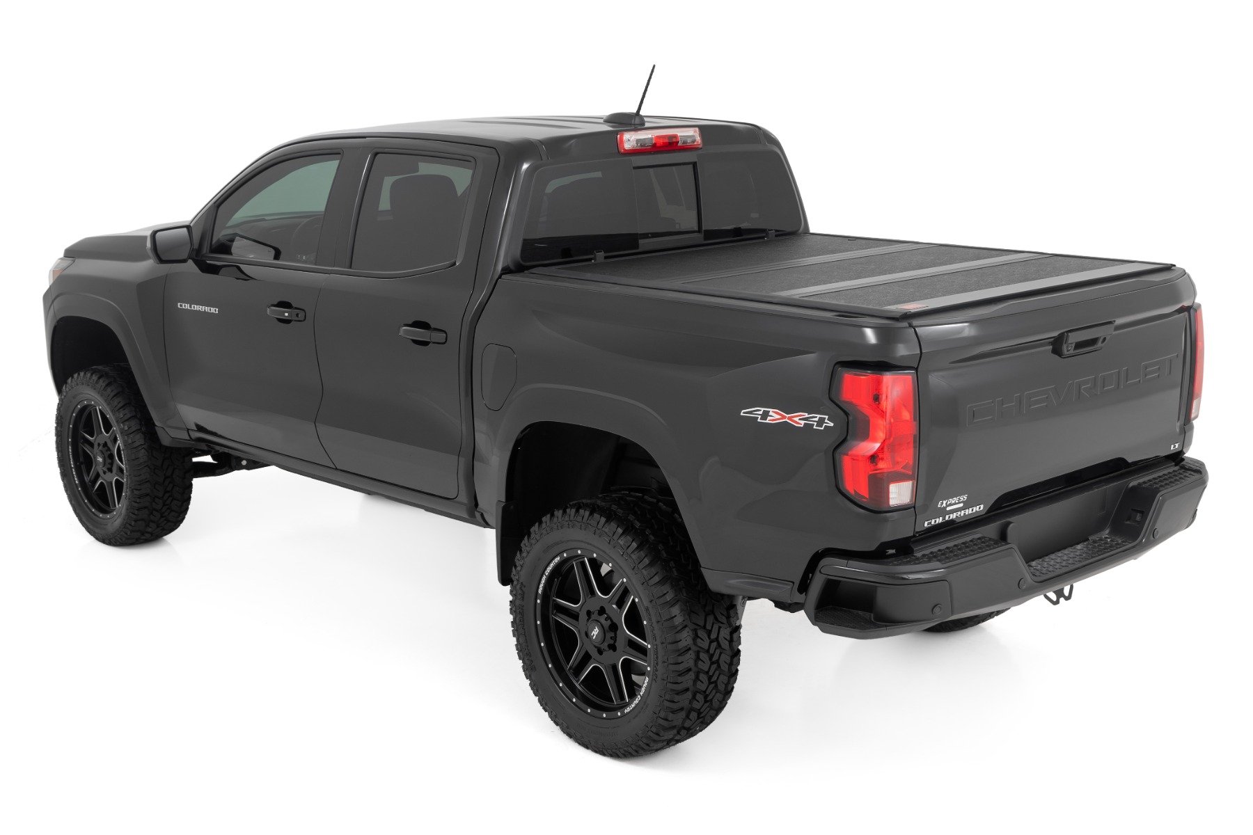 Hard Low Profile Bed Cover | 5' Bed | Chevy/GMC Canyon/Colorado (15-24) - Image 3
