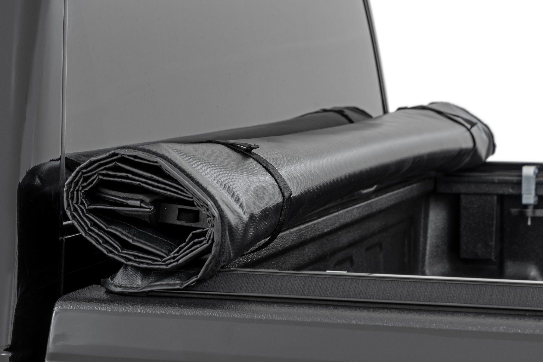 Soft Roll Up Bed Cover | 6'7" Bed | Chevy/GMC 1500 Truck 2WD/4WD (88-07) - Image 6
