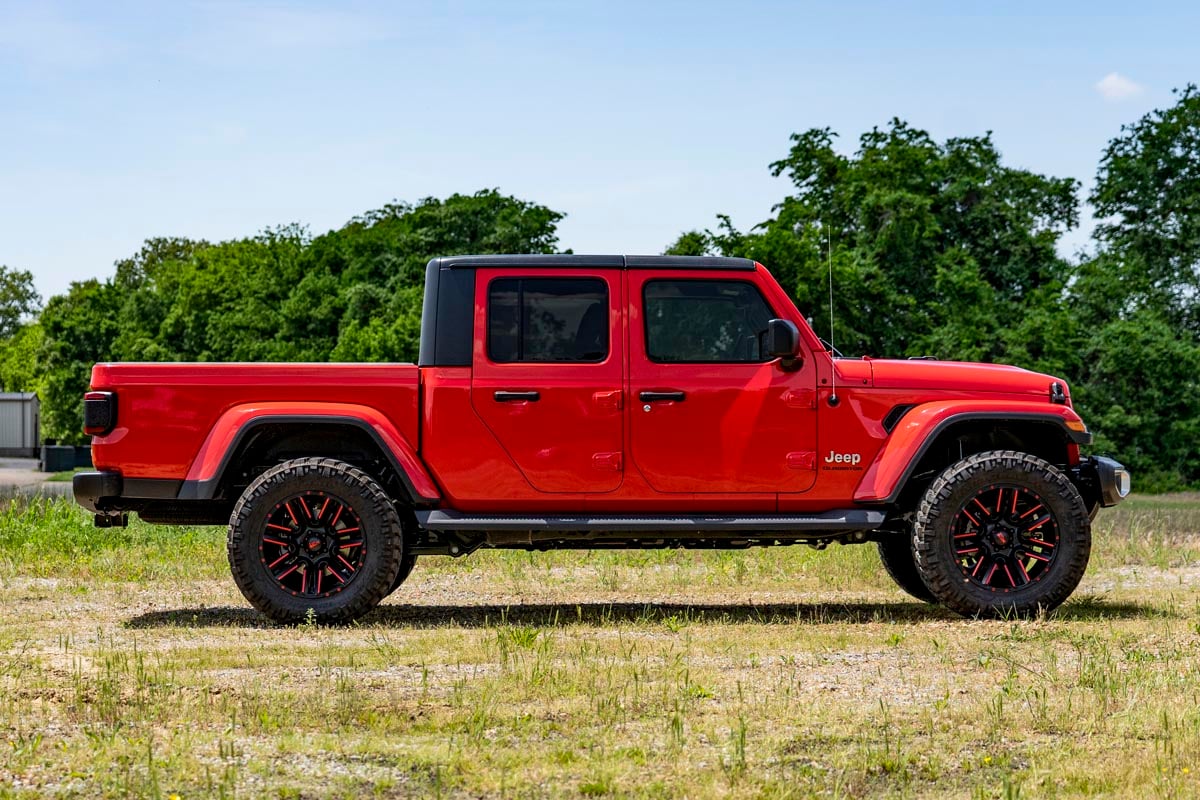 2.5 Inch Leveling Kit | Spacers | M1 | Jeep Gladiator JT 4WD (2020-2023) - Image 4