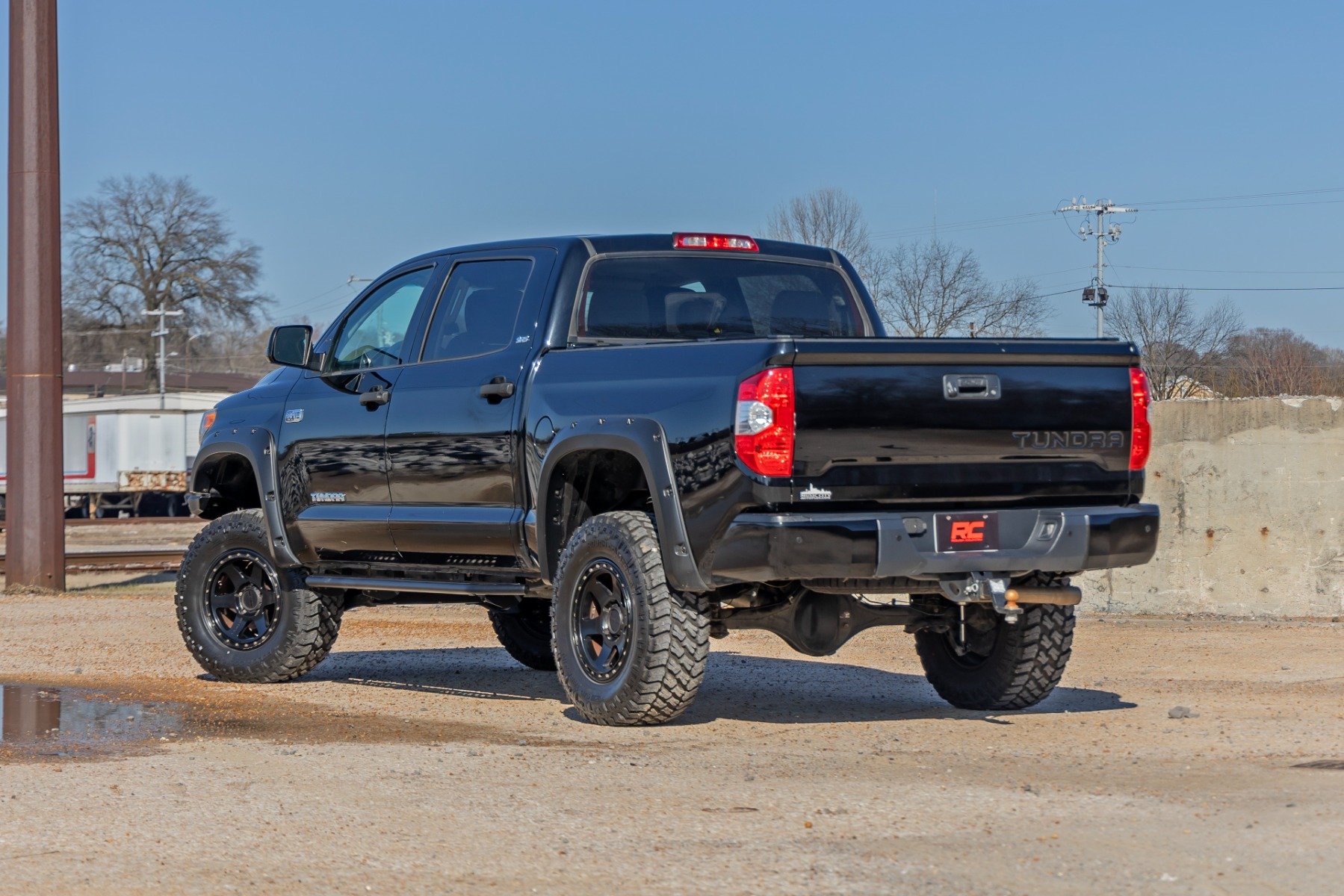 OV2 Running Boards | Side Step Bars | Crew Cab | Toyota Tundra 2WD/4WD (07-21) - Image 6