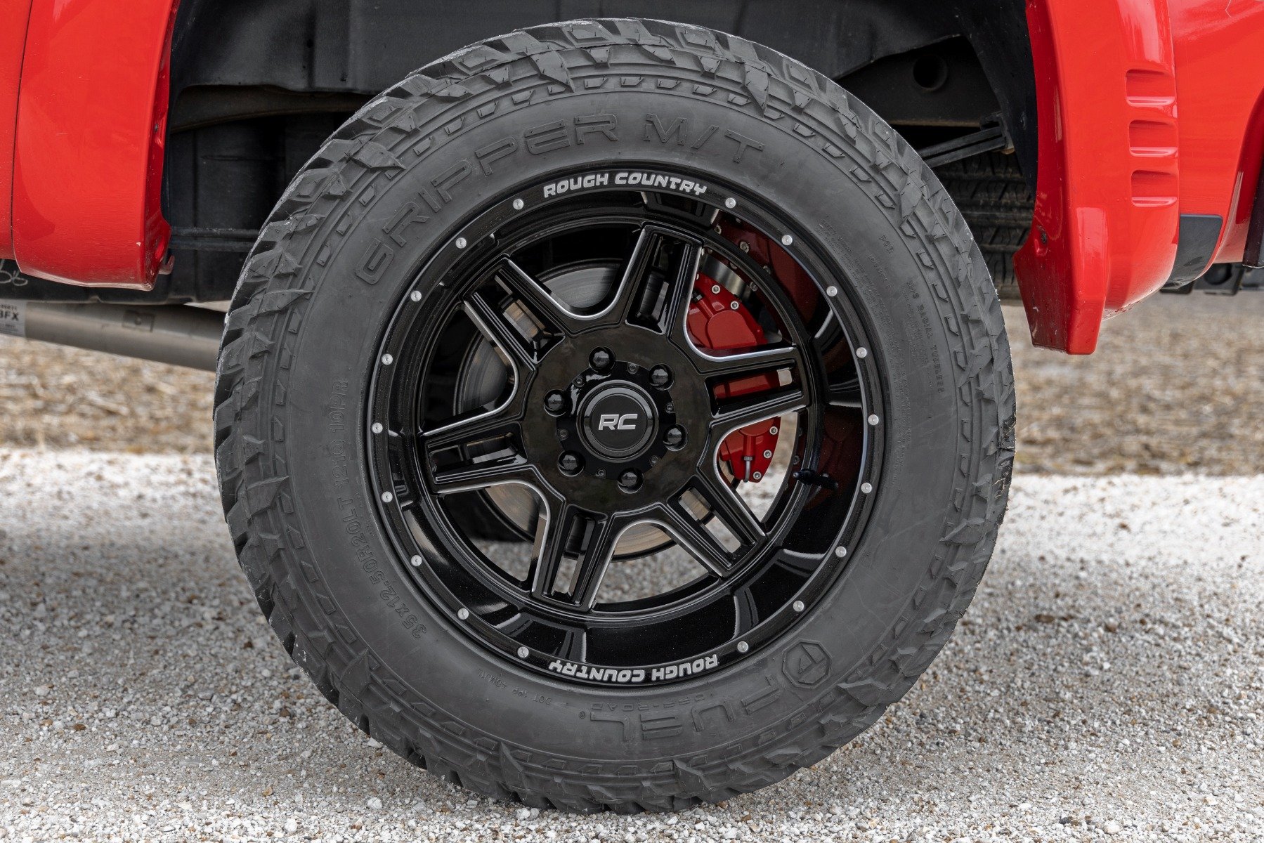 Rough Country 92 Series Wheel | Machined One-Piece | Gloss Black | 18x9 | 6x5.5 | +0mm - Image 6