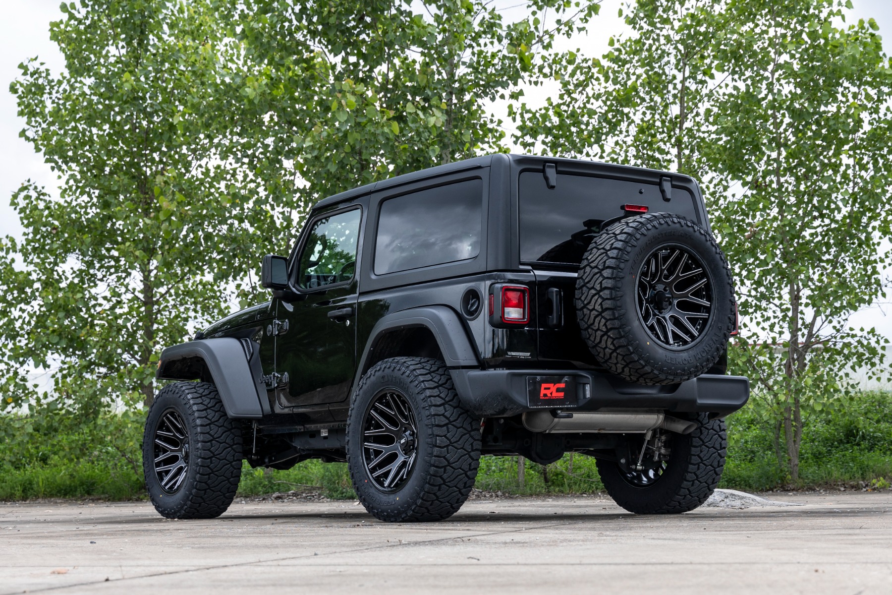 Rough Country 95 Series Wheel | Machined One-Piece | Gloss Black | 20x10 | 5x5 | -19mm - Image 5