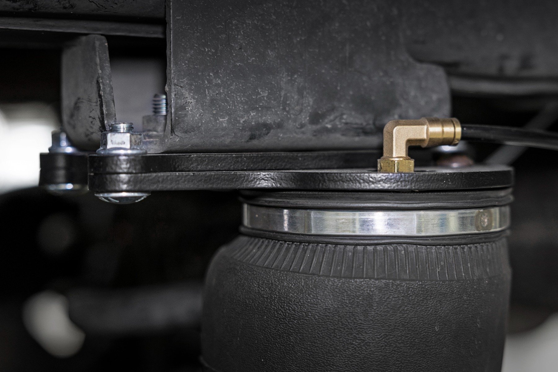 Air Spring Kit w/compressor | Ram 2500 4WD (2014-2023) - Image 5