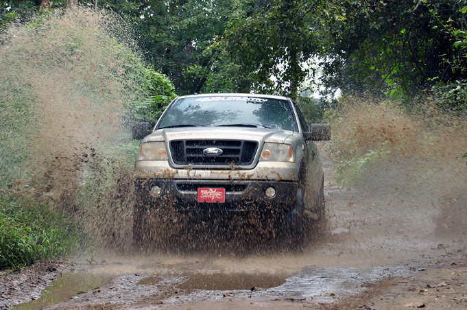 2.5 Inch Leveling Kit | Ford F-150 2WD/4WD (2004-2008) - Image 4