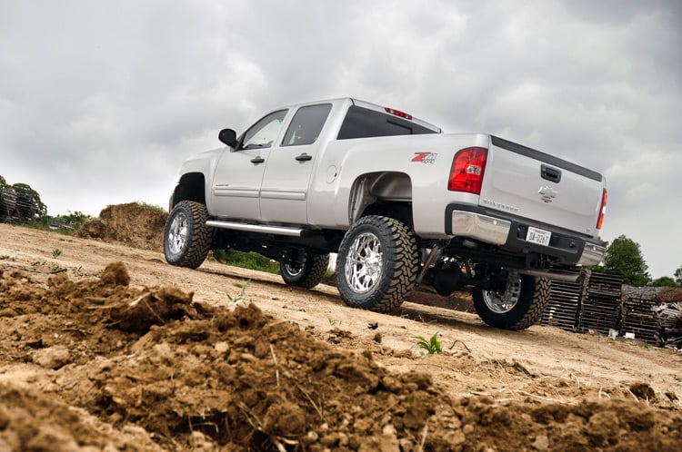 7.5 Inch Lift Kit | NTD | Chevy/GMC 2500HD/3500HD (11-19) - Image 3