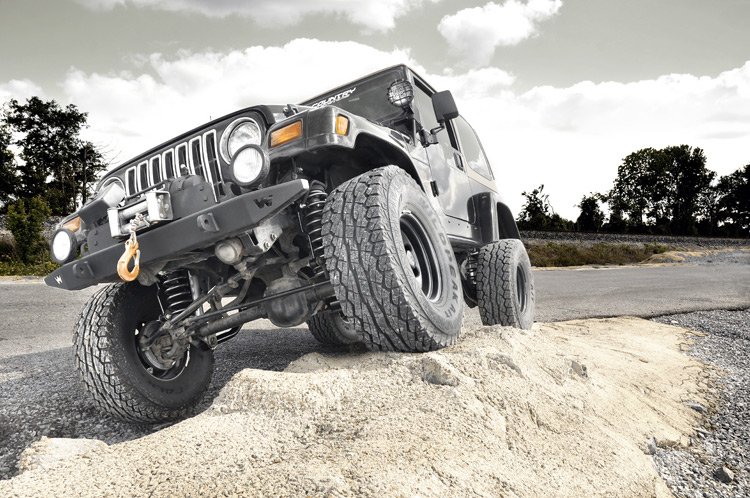 4 Inch Lift Kit | M1 | Jeep Wrangler TJ (03-06)/Wrangler Unlimited (04-06) - Image 2