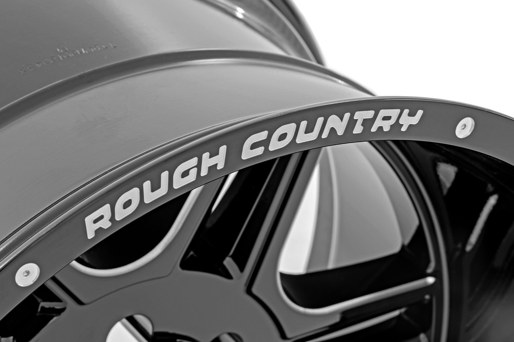 Rough Country 92 Series Wheel | Machined One-Piece | Gloss Black | 18x9 | 5x5 | +0mm - Image 2