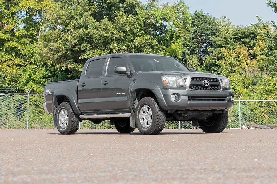2 Inch Leveling Kit | Aluminum | Red | Toyota Tacoma 2WD/4WD (2005-2023) - Image 3