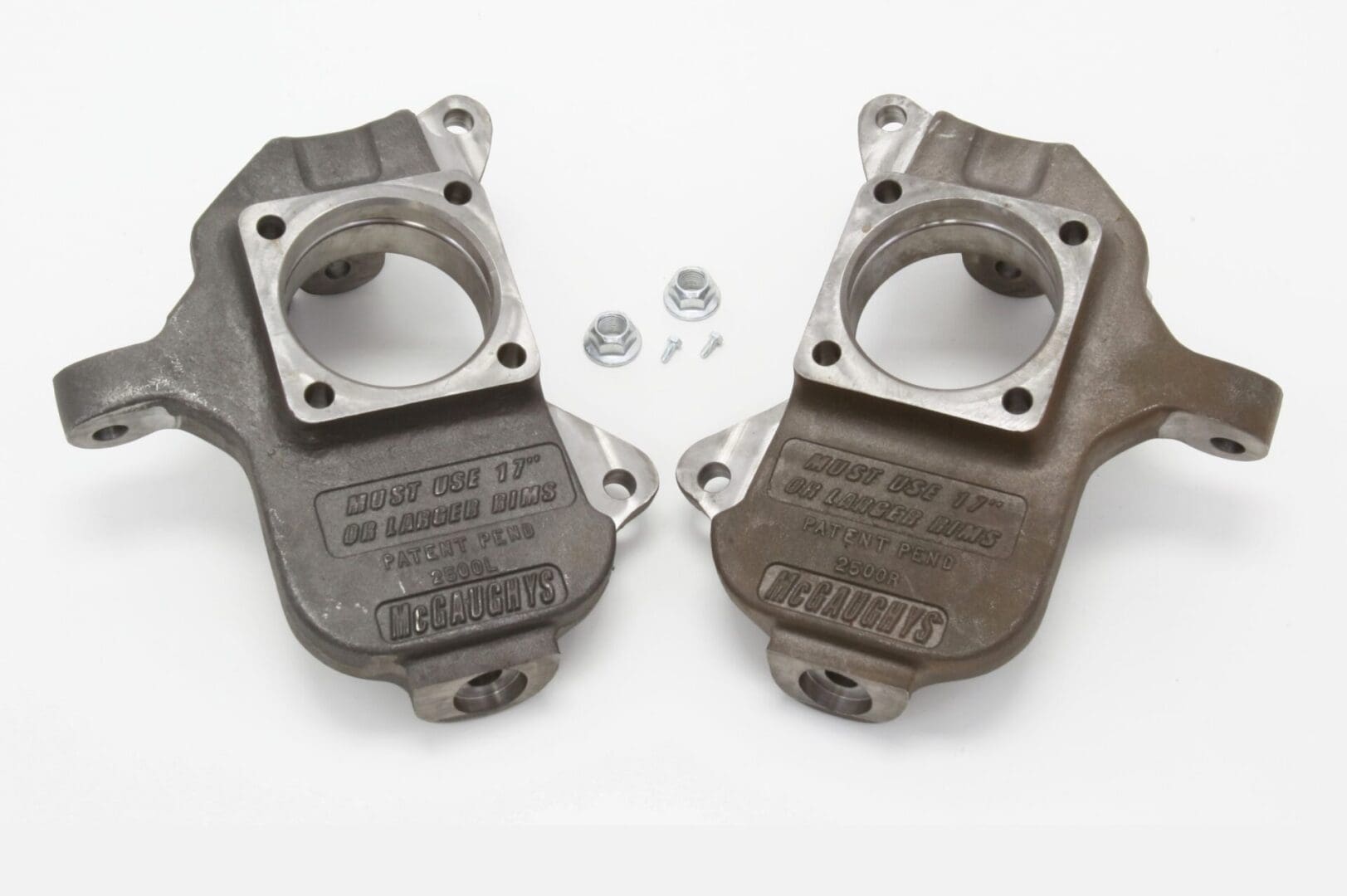 McGaughys Drop Spindles 2002-2010 GM 2500/3500 Trucks 2WD/4WD 2″ Drop