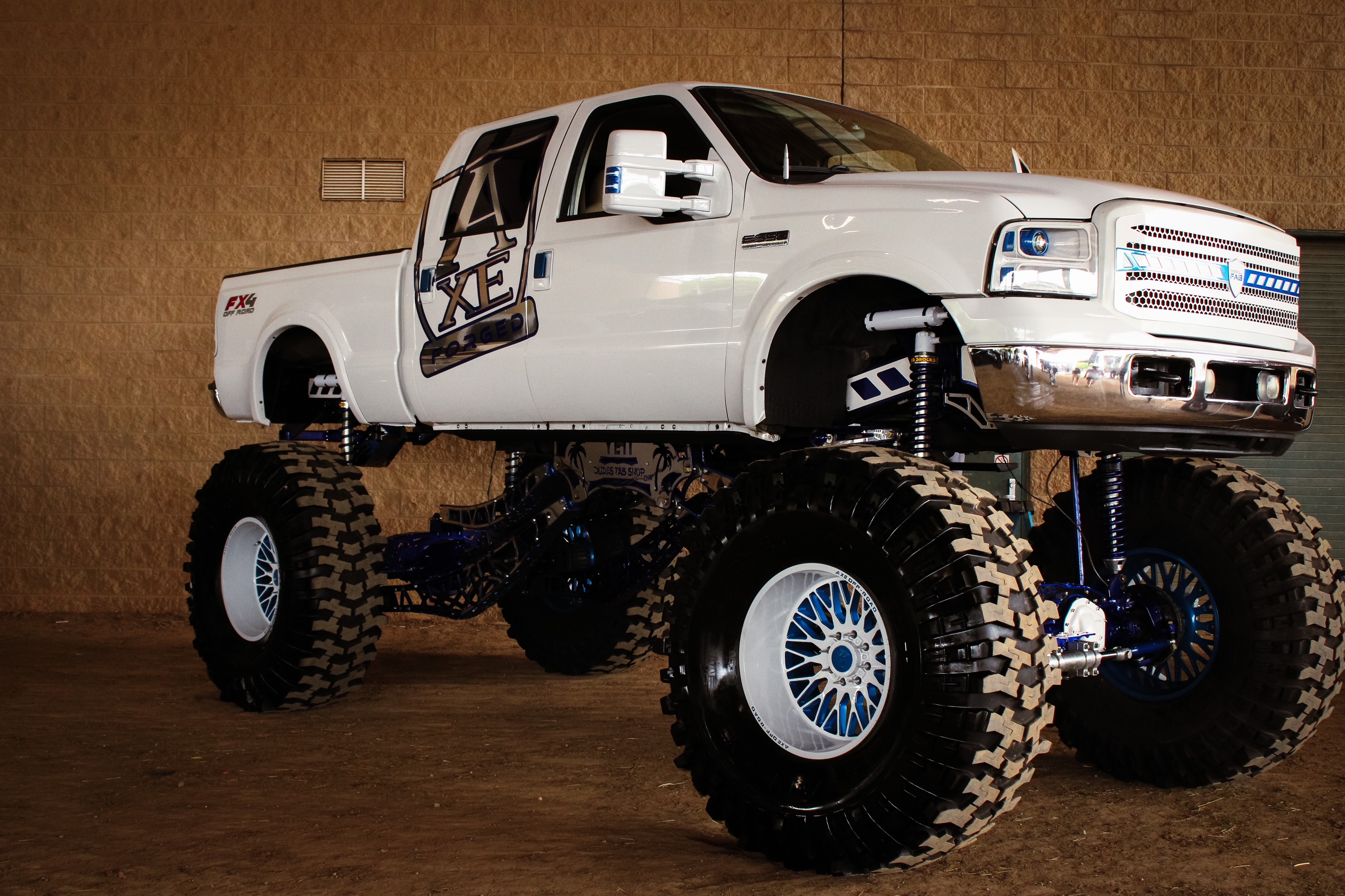 KRATOS GLOSS BLACK 22X12 6-135 / 6-139.7 -44MM 87.1MM - Image 3