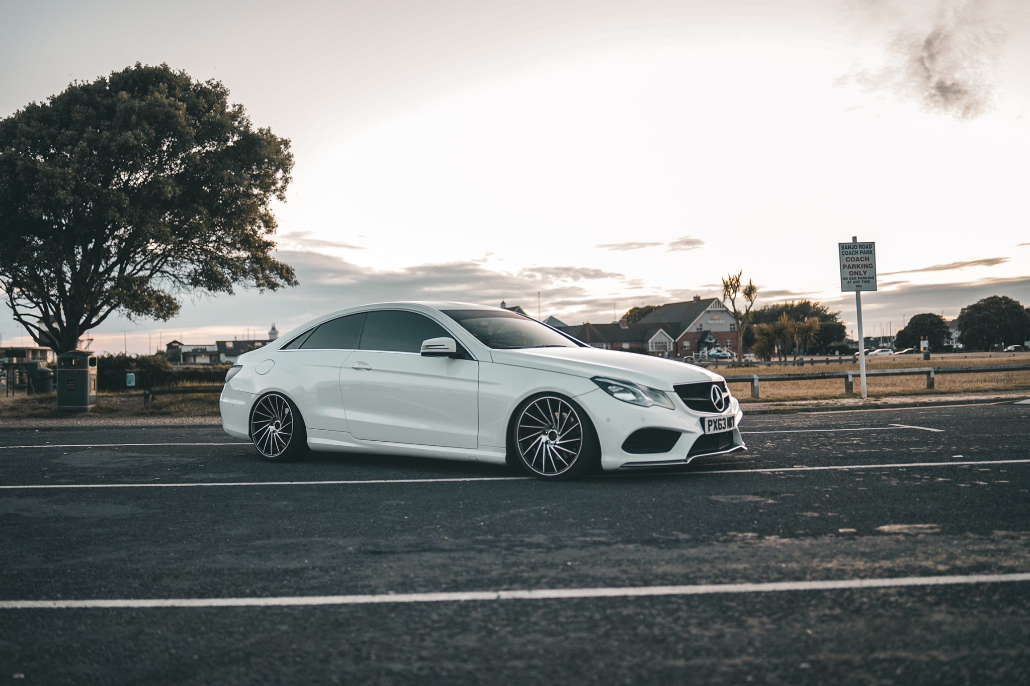 ZX1 SATIN BLACK 18X8 5-108 40MM 72.6MM - Image 7