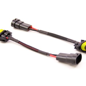 Adapter: 9007 Male to H4 Female